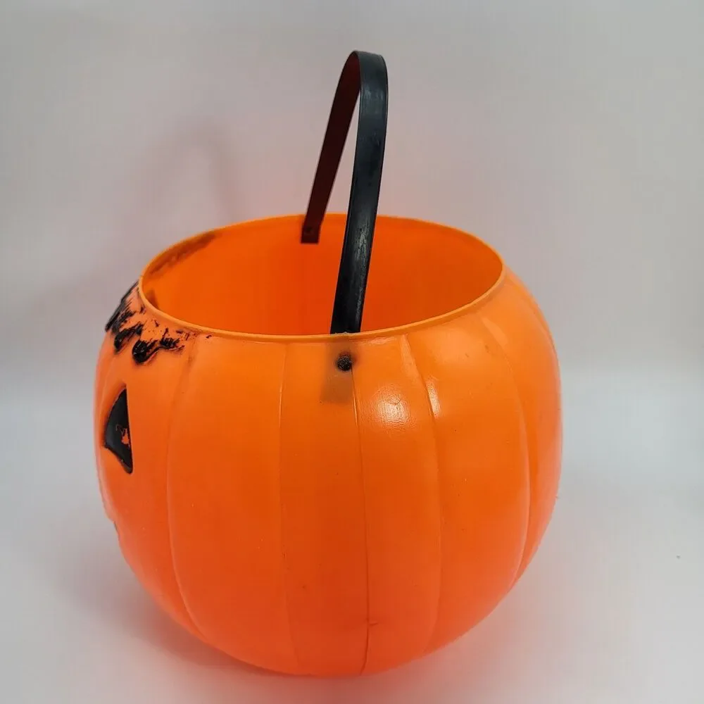Vintage 1970 Empire Pumpkin Jack-O-Lantern Blow Mold Candy Pail Treat Bucket